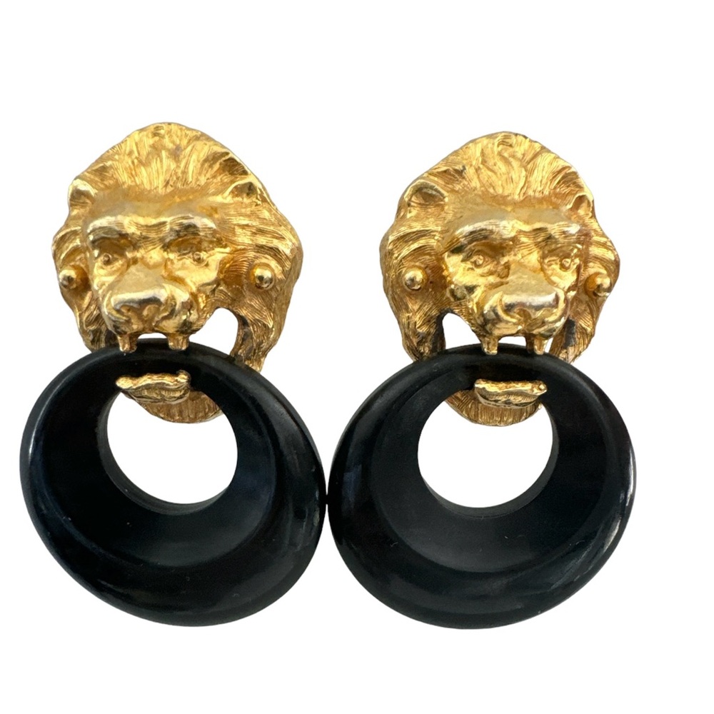 Vintage Earrings Black Bakelite Lion Clip- On Door Knockers Pauline Rade…